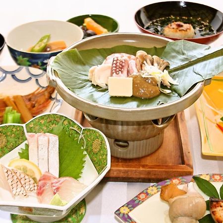 Okinoshima  Oki Plaza Hotel מראה חיצוני תמונה